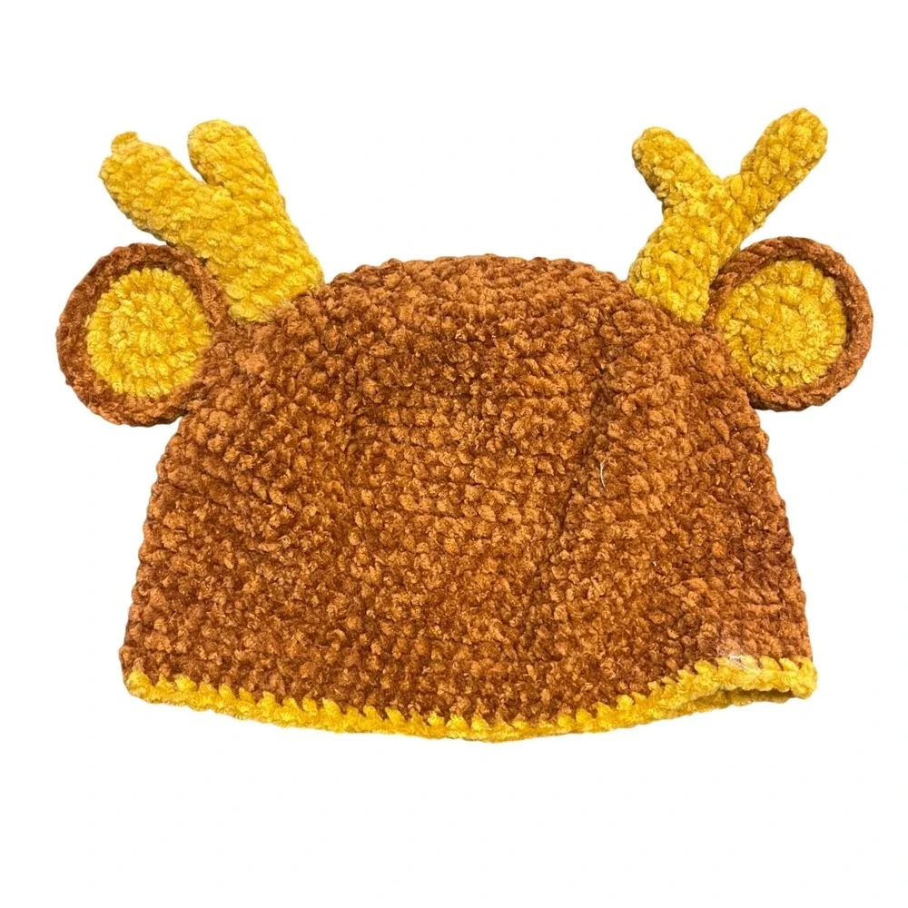 DayLee Design Reindeer Beanie Baby 0-6M Brown Woodland Animal Crochet Antler Hat
